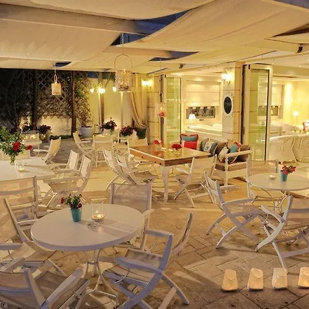 Drossia Palms And Nisos 2* 말리아
