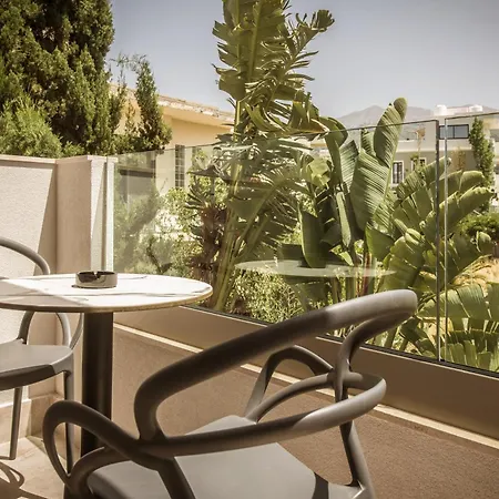 Drossia Palms And Nisos Aparthotel Malia (Crete)