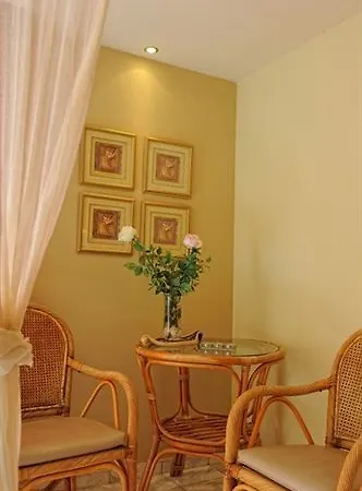 Drossia Palms And Nisos Aparthotel